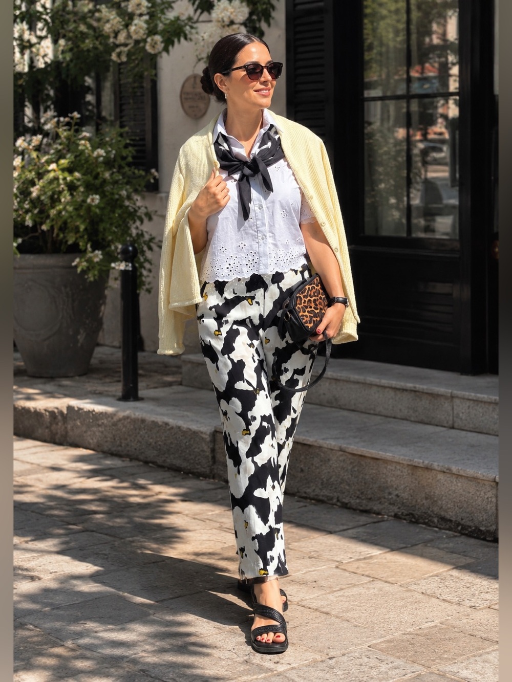 Nine West Women's Summer Black & White Pants with Yellow Accents Small